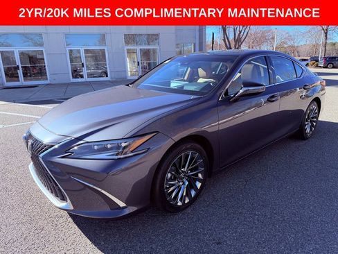 Certified 2024 Lexus ES 350 Ultra Luxury image 3