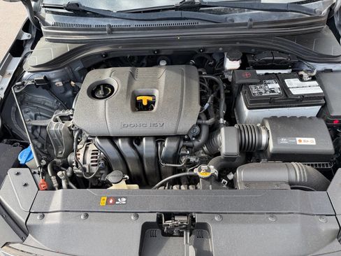 Used 2019 Hyundai Elantra SEL FWD image 15