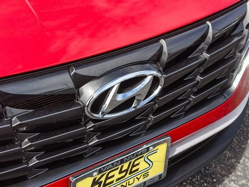 Certified 2023 Hyundai Tucson SE AWD/4WD image 17