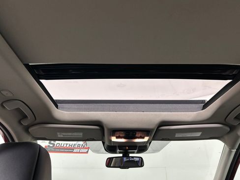 Used 2024 Nissan Rogue SL w/ SL Premium Package image 20