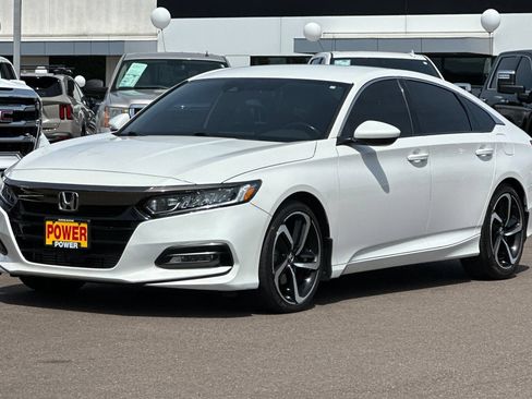Used 2019 Honda Accord Sport image 8