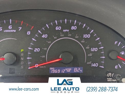 Used 2011 Toyota Camry LE image 21