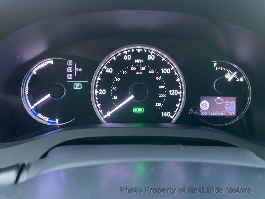 Used 2012 Lexus CT 200h Premium w/ Premium Audio Pkg FWD image 19