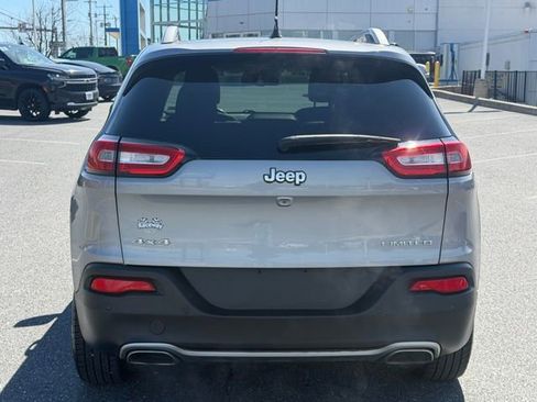 Used 2015 Jeep Cherokee Limited w/ Technology Group image 13