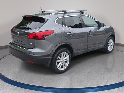 Used 2018 Nissan Rogue Sport SV FWD image 5