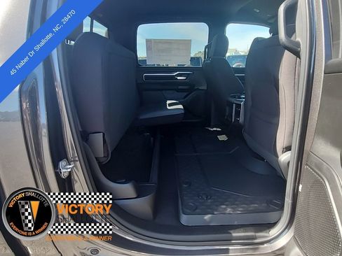 New 2026 RAM 1500 4x4 Crew Cab image 37