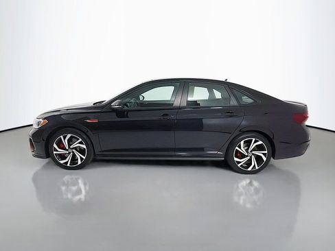 Used 2023 Volkswagen Jetta GLI Autobahn FWD image 4