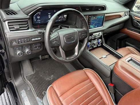 Certified 2024 GMC Yukon XL Denali Ultimate image 13