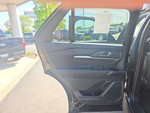 New 2026 Ford Explorer Tremor w/ Tremor Convenience Package AWD/4WD image 39