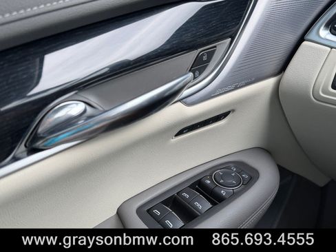 Used 2024 Cadillac XT6 Premium Luxury w/ Technology Package FWD image 23