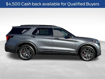 New 2026 Ford Explorer ST w/ Sun And Sound Package