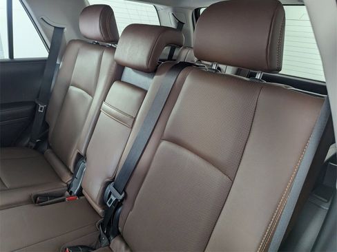 Used 2024 Toyota 4Runner Limited image 15