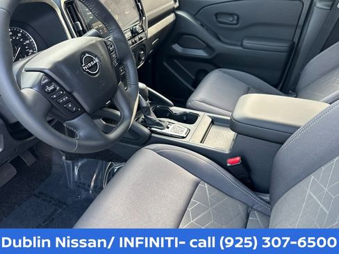 New 2026 Nissan Frontier SV AWD/4WD image 10