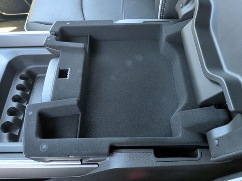 New 2026 RAM 2500 Laramie image 40