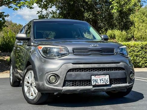Used 2019 Kia Soul + FWD image 4