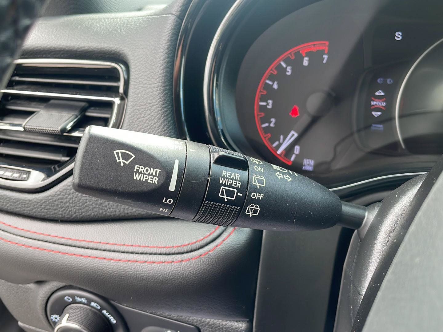Used 2023 Dodge Durango R/T AWD/4WD image 17