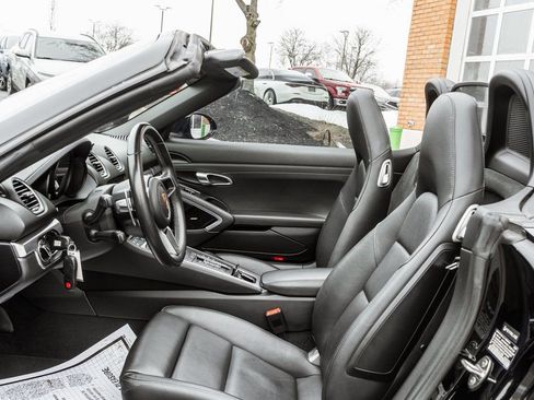 Used 2020 Porsche 718 Boxster image 25