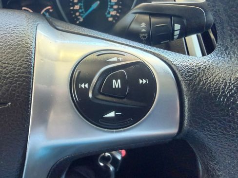Used 2012 Ford Focus SE FWD image 12