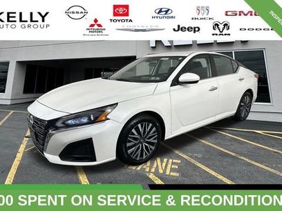 Used 2023 Nissan Altima 2.5 SV