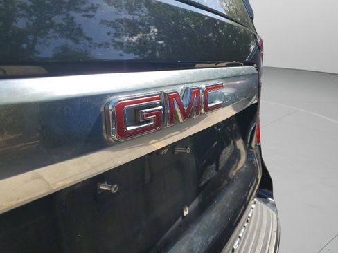 Used 2021 GMC Yukon Denali RWD image 31