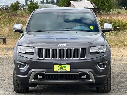 Used 2014 Jeep Grand Cherokee Overland w/ Advanced Technology Group image 9