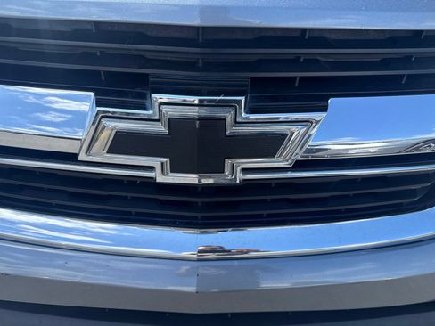 Used 2019 Chevrolet Colorado LT w/ LT Convenience Package RWD image 2