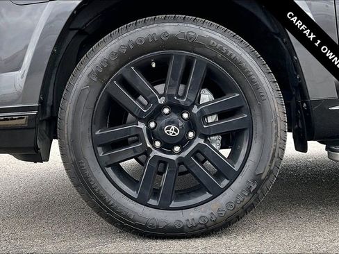 Used 2021 Toyota 4Runner Nightshade image 33