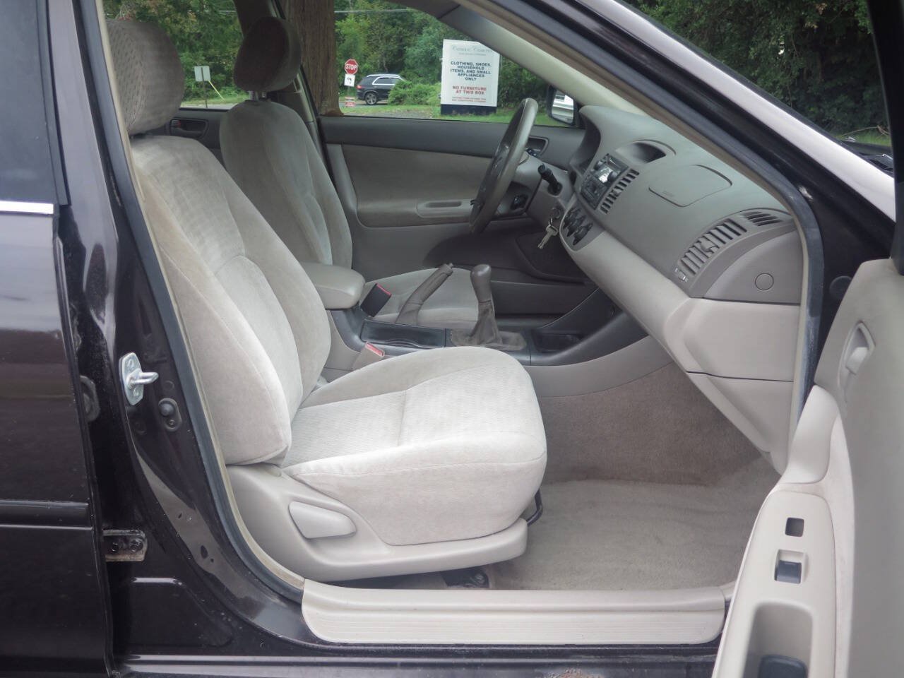 Used 2002 Toyota Camry SE FWD image 14