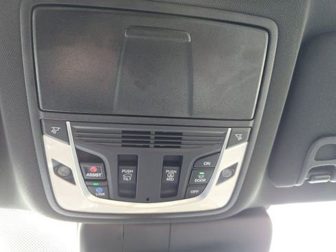 Used 2025 Acura RDX A-Spec image 22