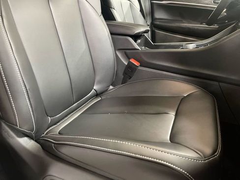 New 2026 Jeep Grand Cherokee Limited w/ Limited Altitude Package AWD/4WD image 25