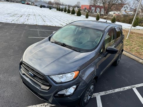 Used 2018 Ford EcoSport S image 16