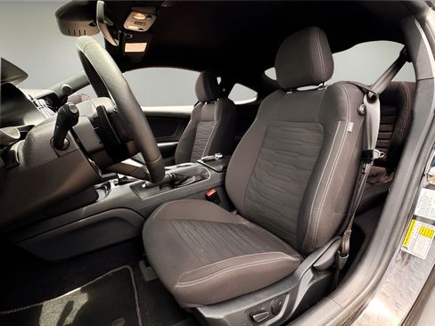 Used 2022 Ford Mustang Mach 1 RWD image 6