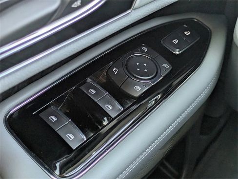 Used 2021 Lincoln Navigator Reserve image 29