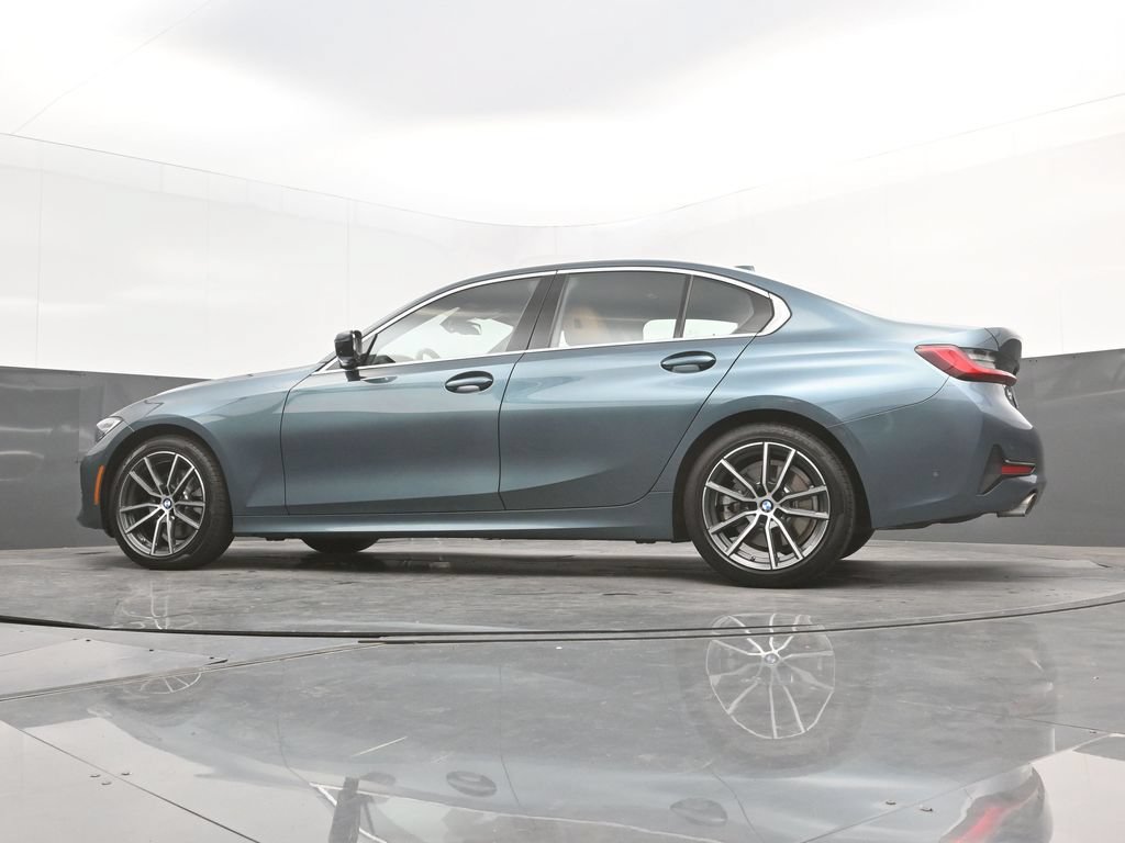 Used 2021 BMW 330i Sedan w/ Premium Package RWD image 43