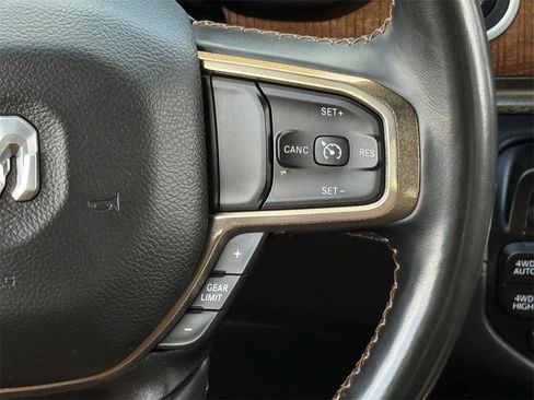 Used 2022 RAM 1500 Limited w/ Body Color Bumper Group image 18