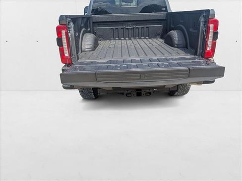 New 2025 Ford F350 Lariat w/ Lariat Ultimate Package image 7