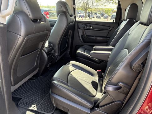 Used 2016 GMC Acadia SLT w/ Open Road Package FWD image 15