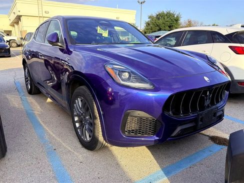 Used 2024 Maserati Grecale GT image 1