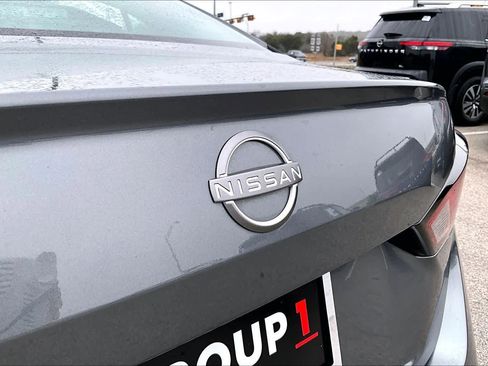 Used 2025 Nissan Altima 2.5 SV image 30