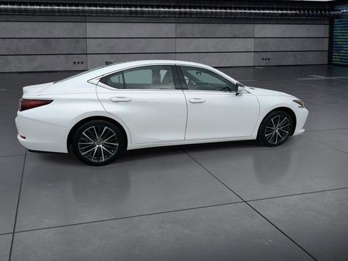 Certified 2023 Lexus ES 350 w/ Premium Package FWD image 9
