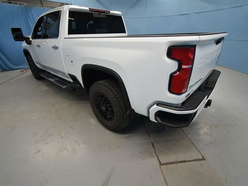Used 2025 Chevrolet Silverado 2500 High Country image 27