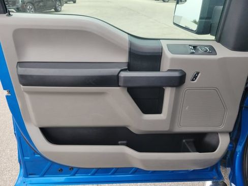 Used 2019 Ford F150 XL w/ Equipment Group 101A Mid AWD/4WD image 17