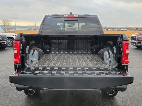 New 2026 RAM 1500 Laramie AWD/4WD image 9