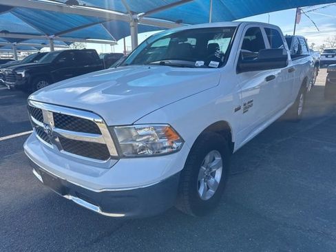 Used 2022 RAM 1500 Classic SLT w/ Trailer Tow Group image 3
