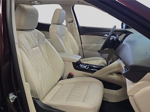 Used 2023 Buick Envision Avenir image 12