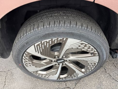 New 2026 Lincoln Navigator Black Label AWD/4WD image 10