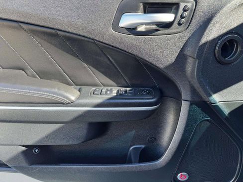 Used 2018 Dodge Charger R/T Scat Pack w/ Dynamics Package image 23