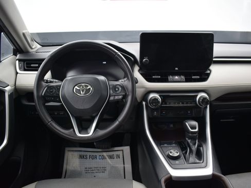 Used 2023 Toyota RAV4 Limited AWD/4WD image 16