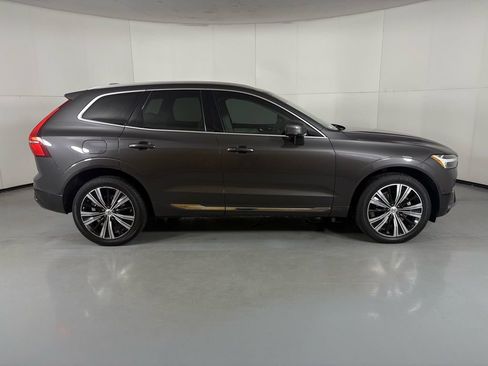 Used 2022 Volvo XC60 B5 Inscription w/ Advanced Package image 9