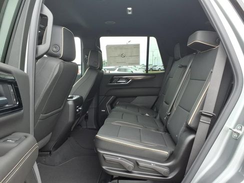 New 2026 GMC Yukon Elevation AWD/4WD image 14